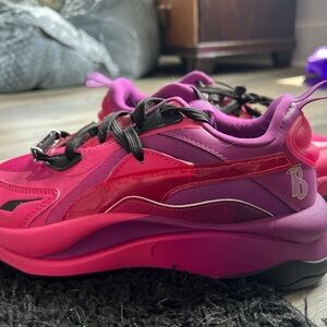 LIMITED EDITION BRATZ X PUMA SNEAKERS NWOT